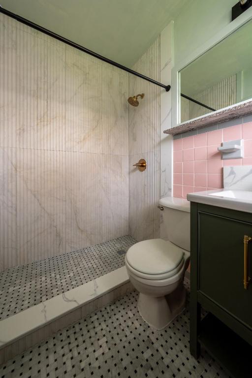 Tropical Breeze Vacation Rentals - Estudio King