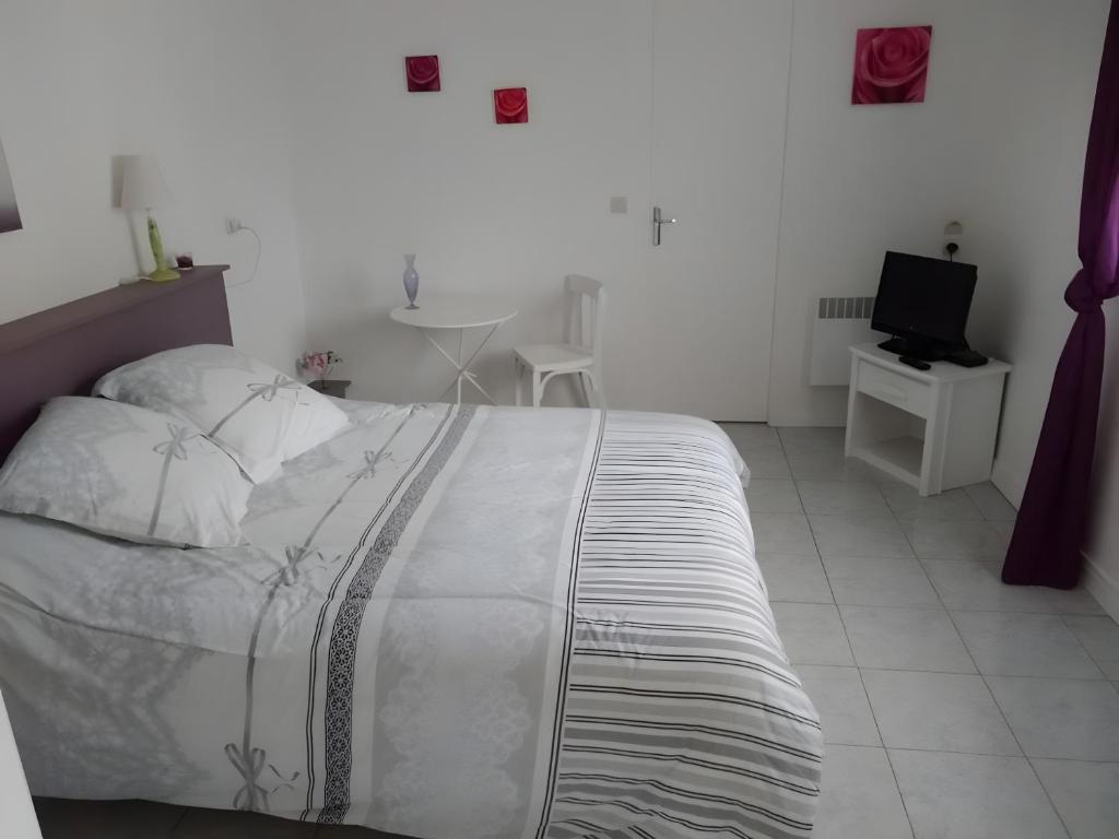 Le Four À Pains - Chambres d'Hôte - Double Room With Garden View