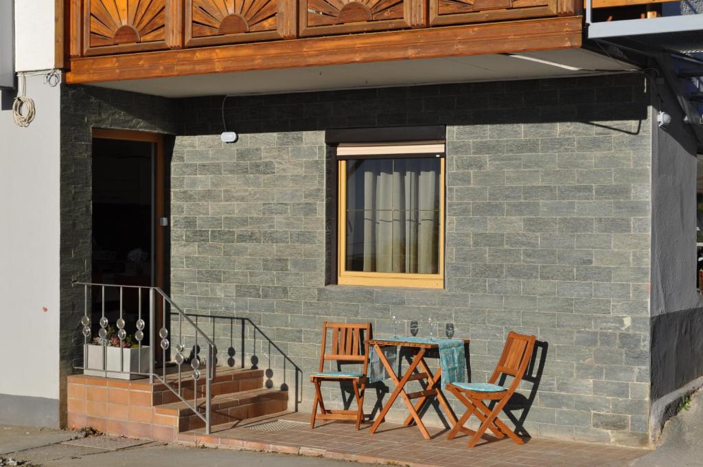 Fotografie z fotogalerie ubytování Tolnaricum Apartments v destinaci Köstendorf