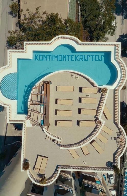 Château de Monte Cristo - Rooftop Pool
