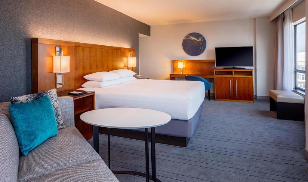 Hyatt Regency Crystal City at Reagan National Airport - 