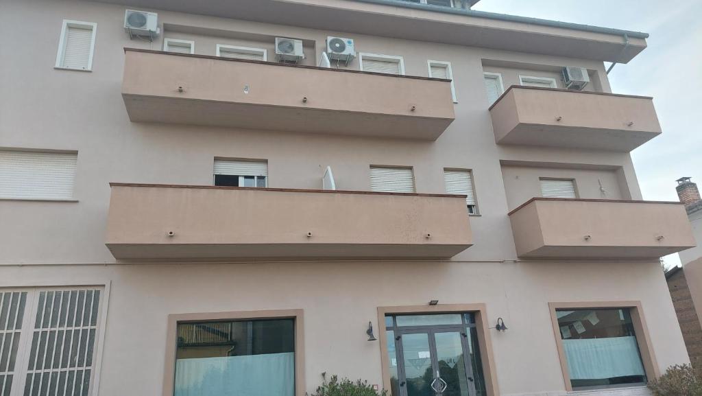 Life Hotel - Housity