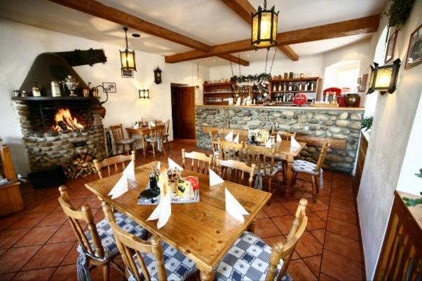 Restaurace v ubytování Hotel Šumava