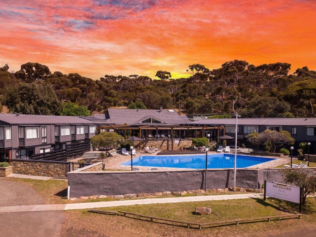 an aerial view of a house with a swimming pool at Mercure Kangaroo Island Lodge in American River