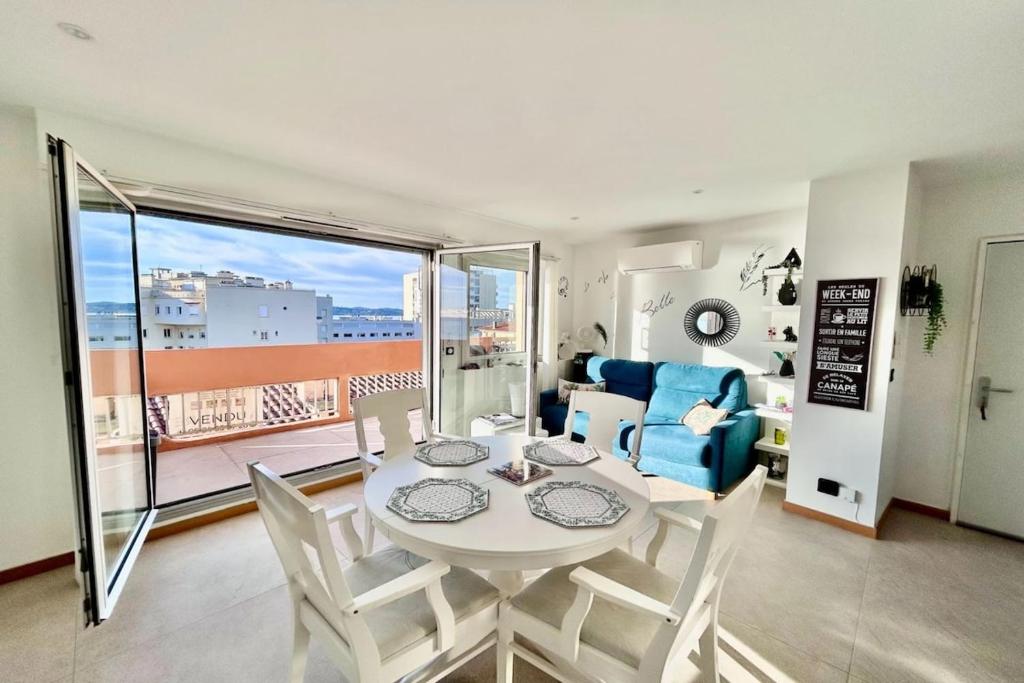 Appartement vue mer au cœur de St maxime