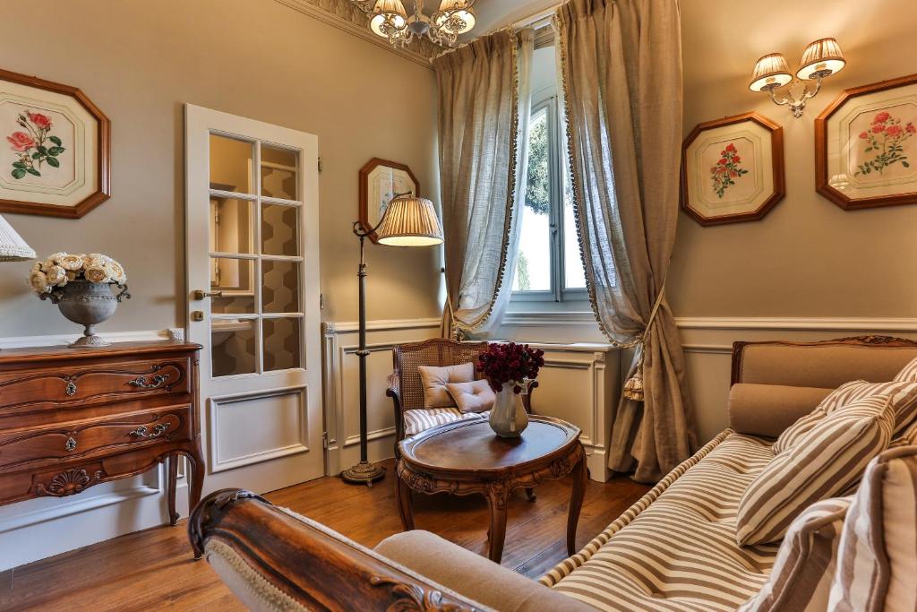 Posedenie v ubytovaní Villa Le Fontanelle