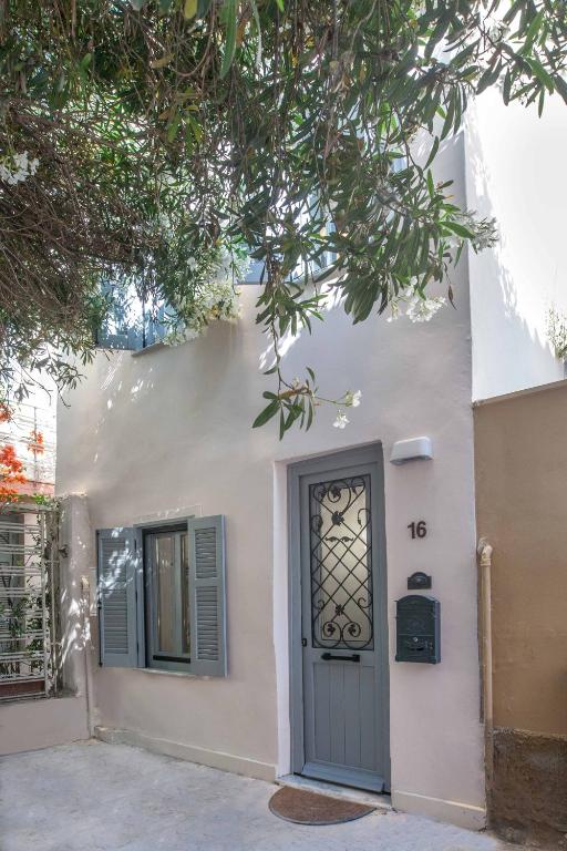 Exclusive Syntagma & Plaka 2BD Townhouse