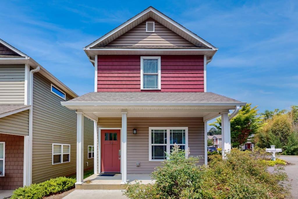 a house with a red door at Cool Springs Manor in Asheville