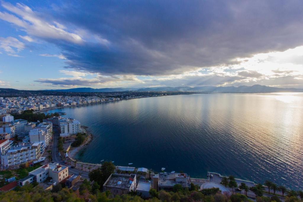 an aerial view of a large body of water at Apartment Kanarian 1A in Loutraki