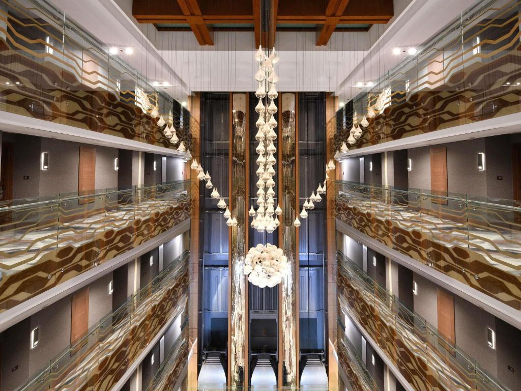لابی و فضای عمومی Mercure Istanbul Altunizade - تصویر ۵