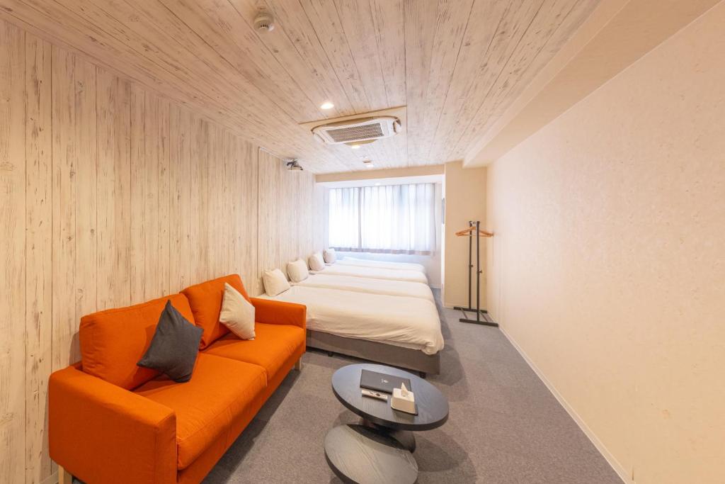 Tasone Stay OSAKA MC303