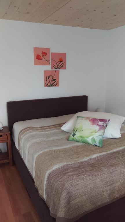 Postel nebo postele na pokoji v ubytování Hotel Enjoy