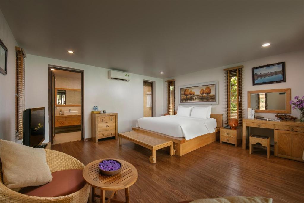 Thảo Viên Resort - Tweepersoonskamer Met Uitzicht Op Het Meer
