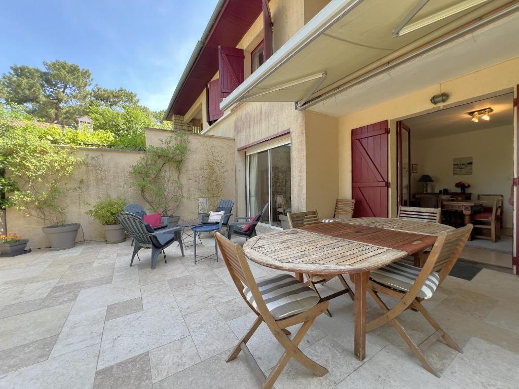 Maison familiale, quartier prisé - 7 pers.