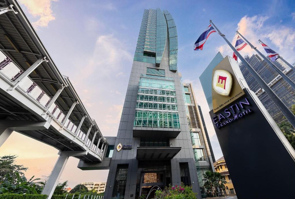 Eastin Grand Hotel Sathorn photo