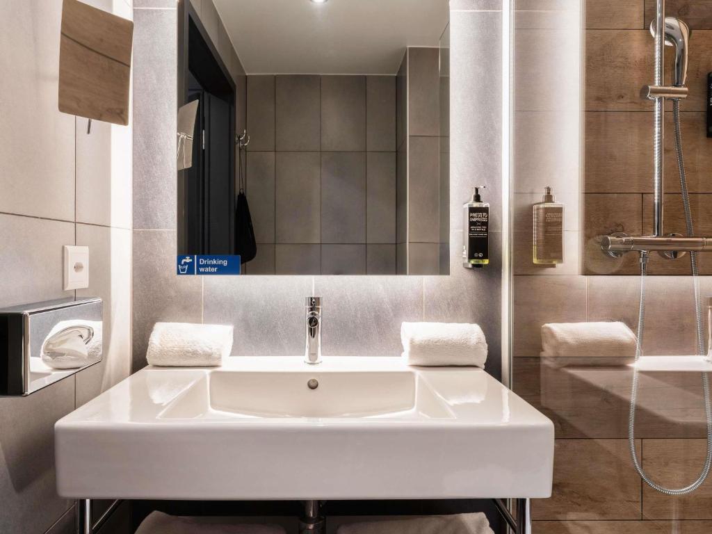 ibis Styles Geneve Palexpo Aeroport photo
