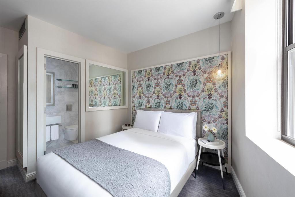Dream Midtown, by Hyatt - 