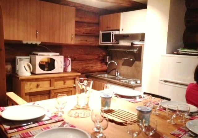 Kuchyň nebo kuchyňský kout v ubytování Chalet Le Ranch