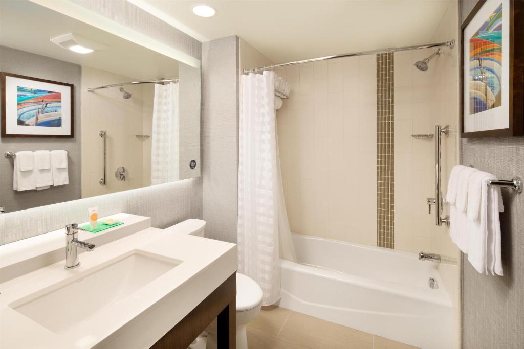 Hyatt Place Santa Cruz photo