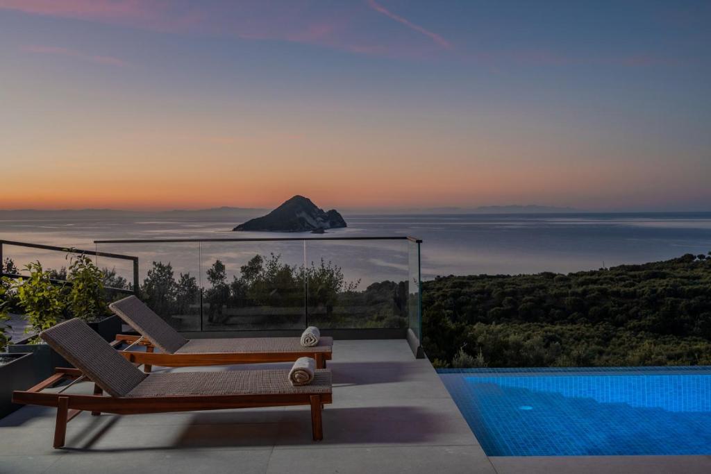 Villa Aliento - Stunning Marathonisi Views