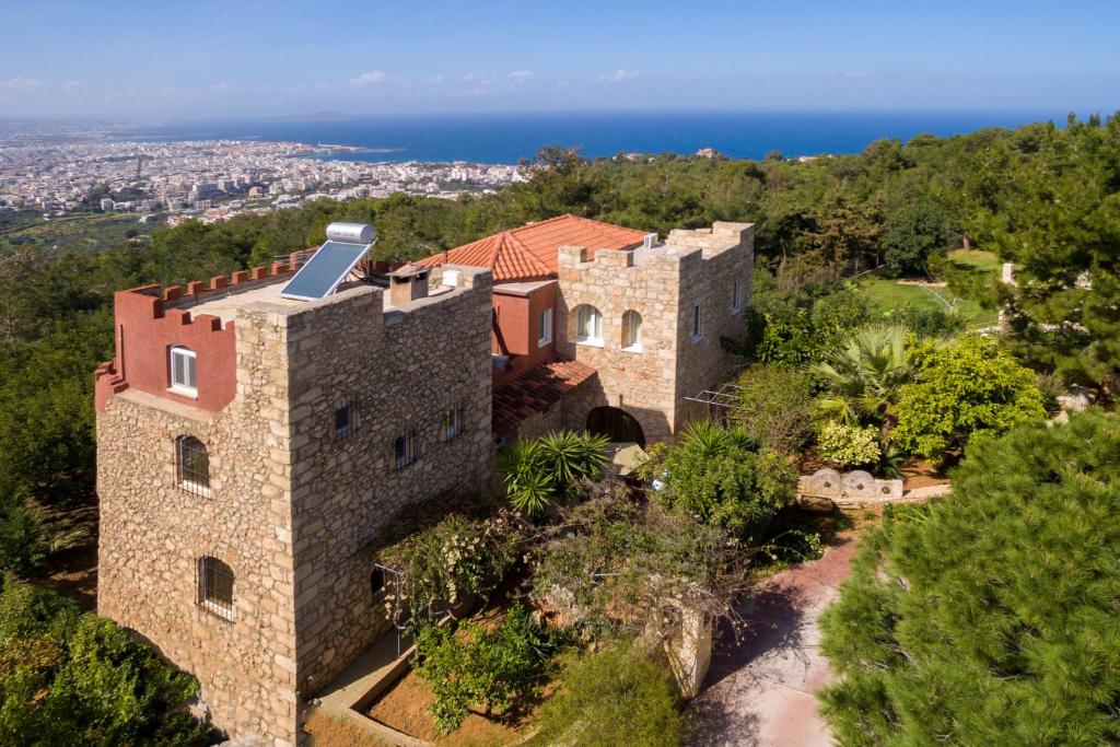 Gallery image of Kastro Estate in Chania