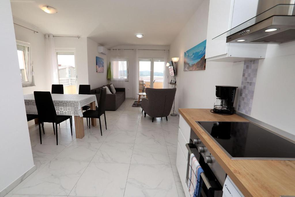 Nice 2 Bed Apartment