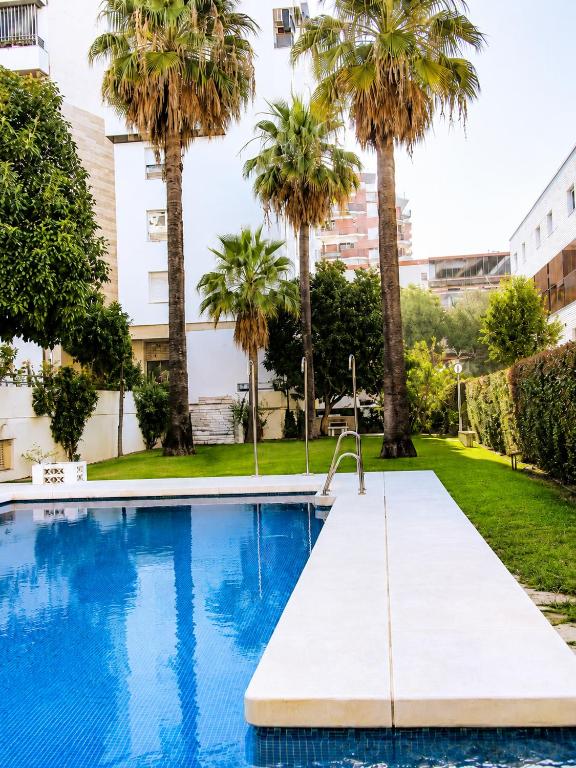 Marbella Center Beach 3BR Pool Parking