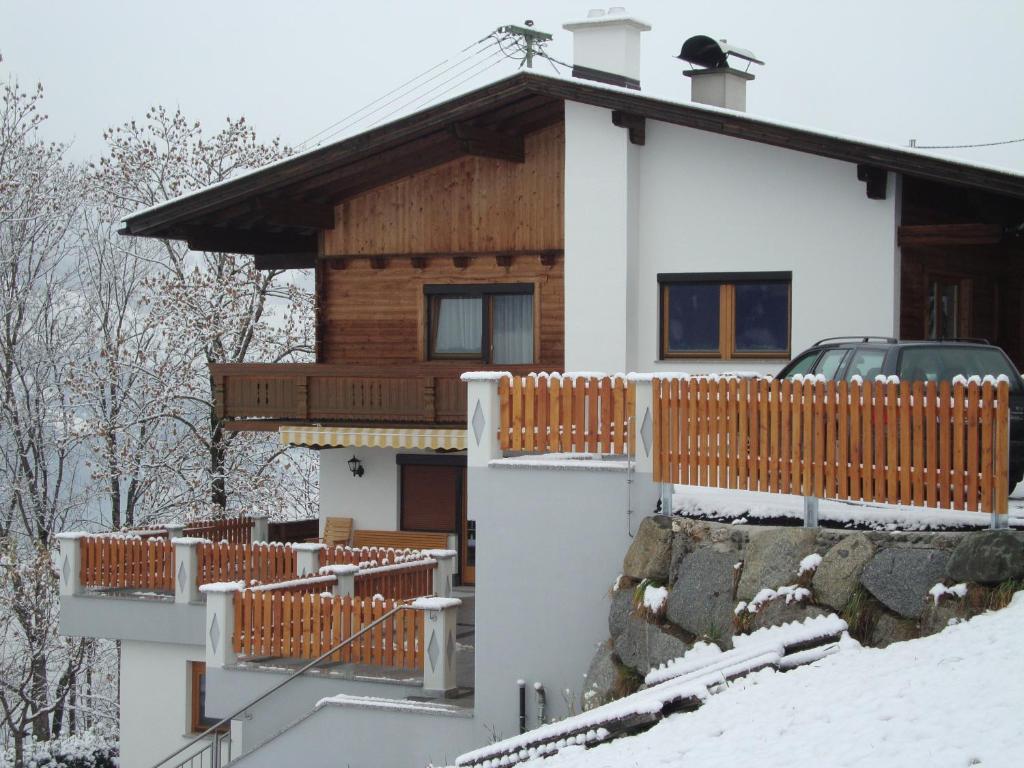 Ferienwohnung Nussbaum v zime