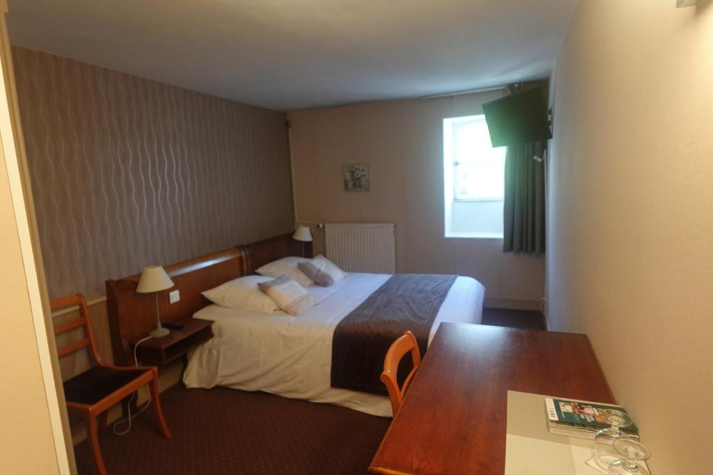 Cit'Hotel Avallon Vauban - Chambre Double - Côté Parc