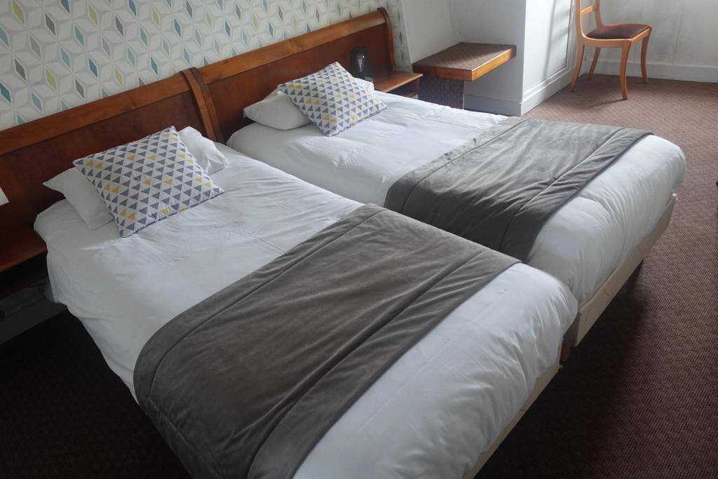 Cit'Hotel Avallon Vauban - Chambre Lits Jumeaux - Côté Rue