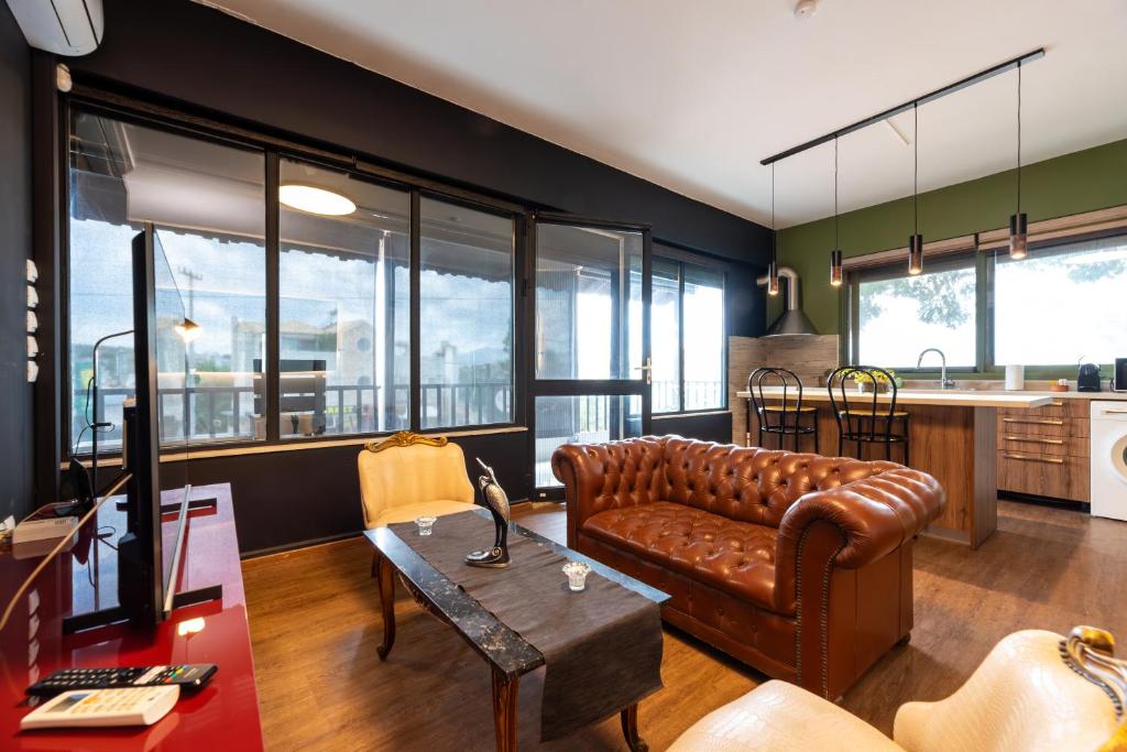SkyGate Apartments Near Athens Airport By SEM
