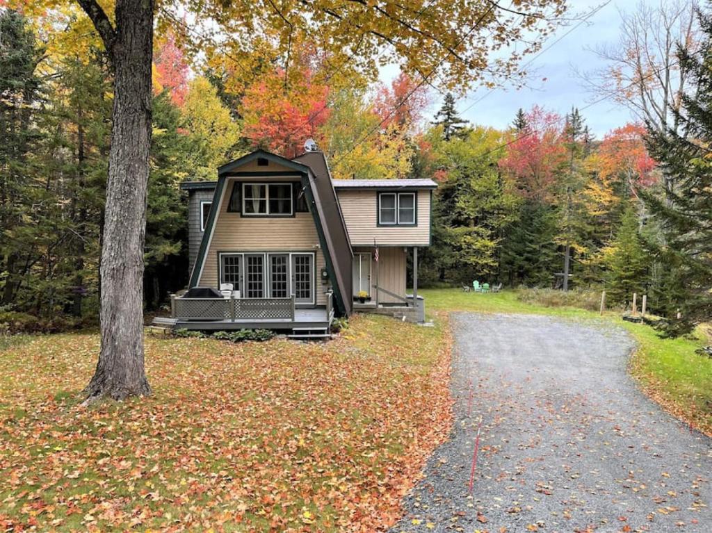 a house with a gambrel roof on a driveway at Ahmeek-5 in Dover