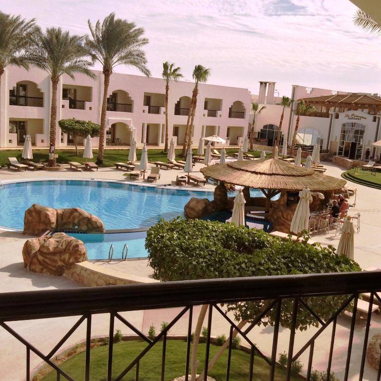 Bazén v ubytování Xperience St. George Sharm El Sheikh nebo v jeho okolí