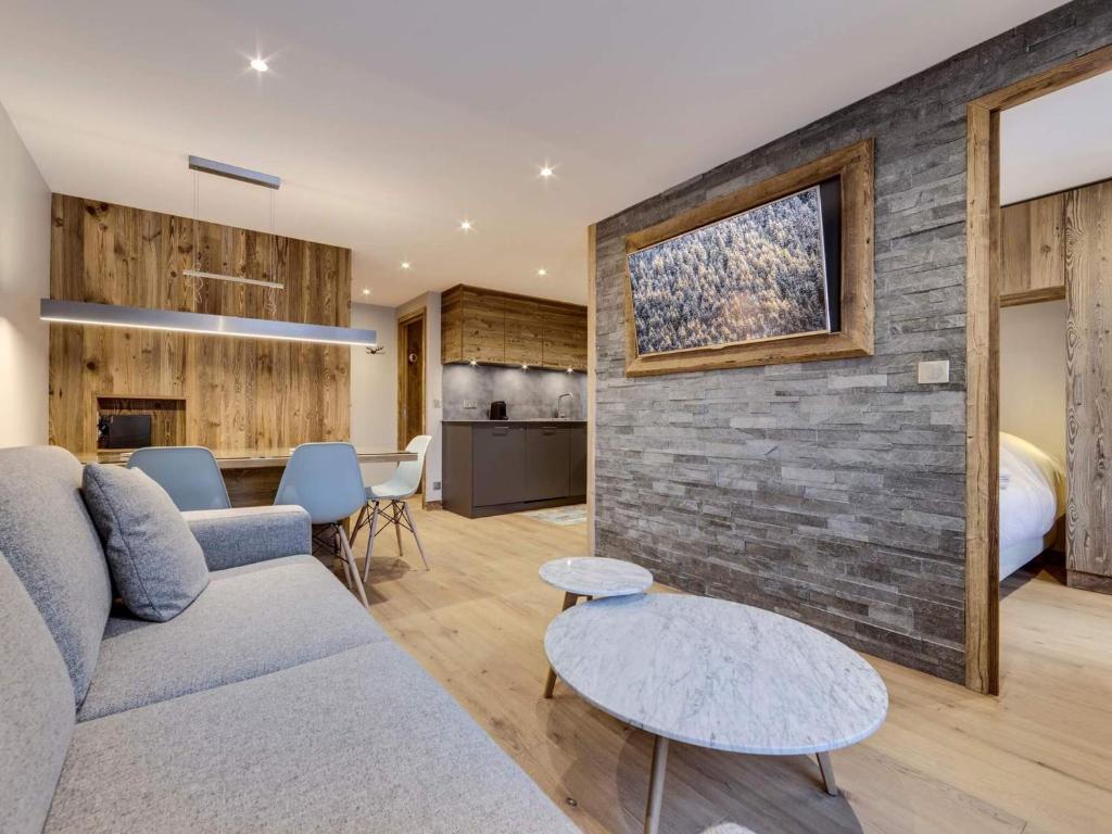 Appartement rénové avec balcon - 4 pers, vue Bellevarde