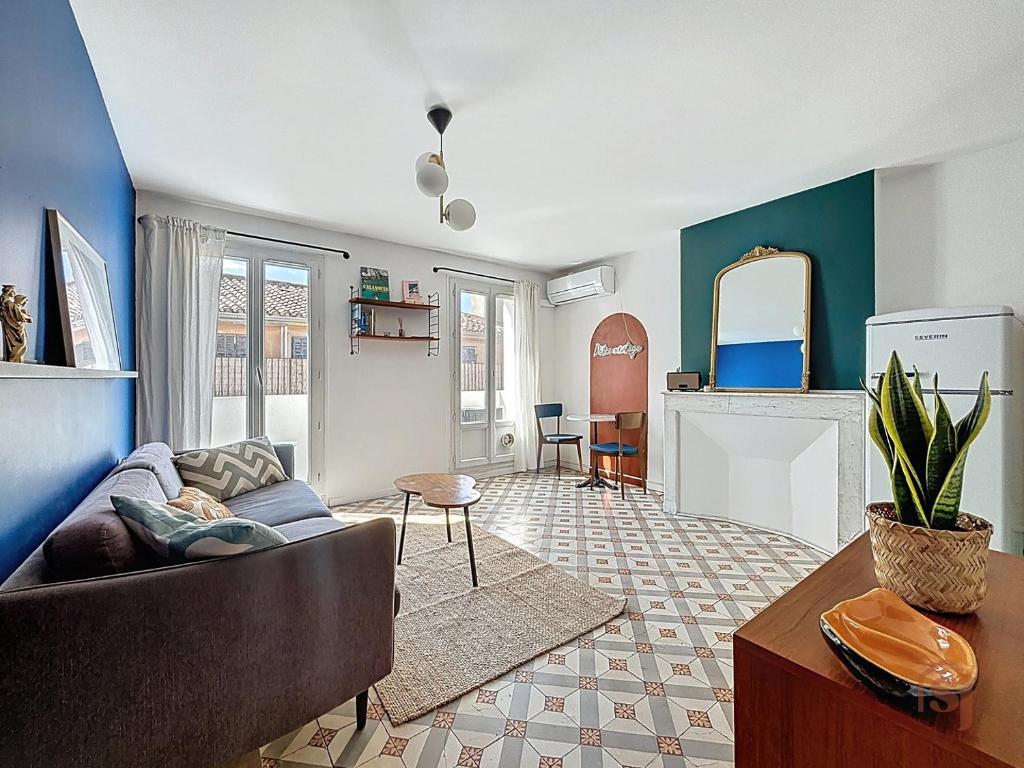 Downtown - Comfortable - Balcony - Bright