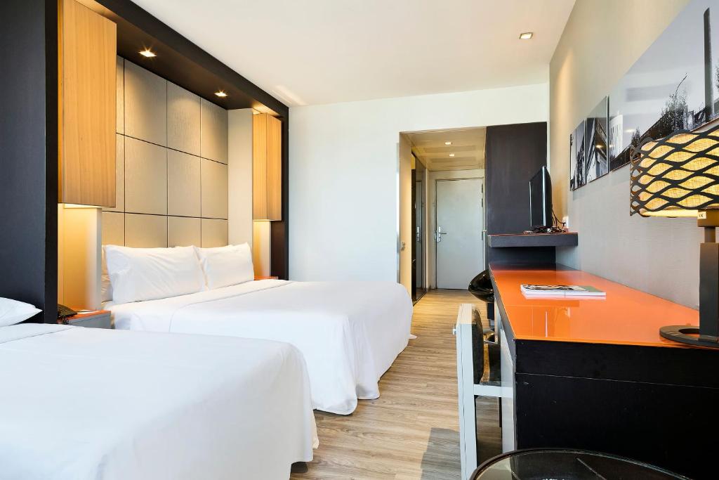 Hotel Barcelona Condal Mar, Affiliated by Meliá - Standard Double Room With Extra Bed