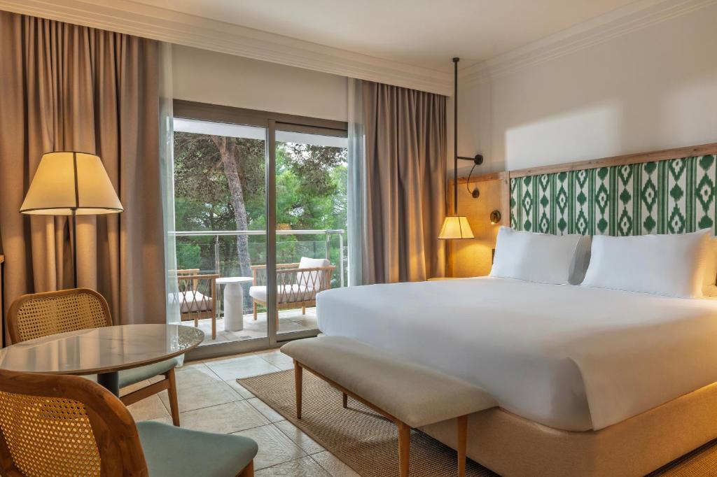 Sarena de Muro Resort Mallorca, part of Destination by Hyatt - Doppia Deluxe 1 Letto King Size