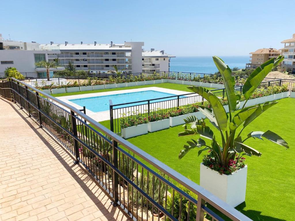 Luxury 2 bed Apartment in El Higueron