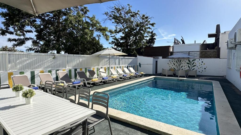 Branca - Private Pool - 12 Pax - Albufeira