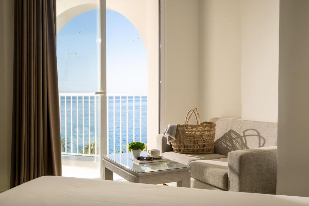 Hotel Helios Costa Tropical - Grand Panoramic Room With Front Sea View