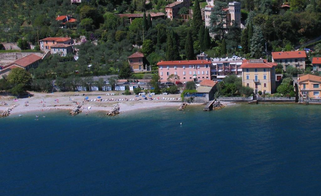 Hotel Lido - Single Room With Lake View
