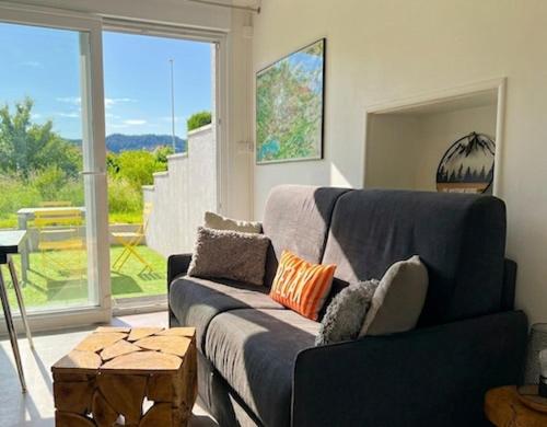 Appartement avec terrasse au calme- Marché 5 min