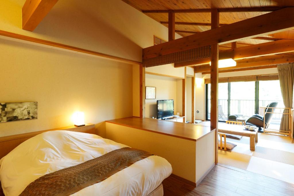 Kira No Sato - Deluxe Room With Tatami Area
