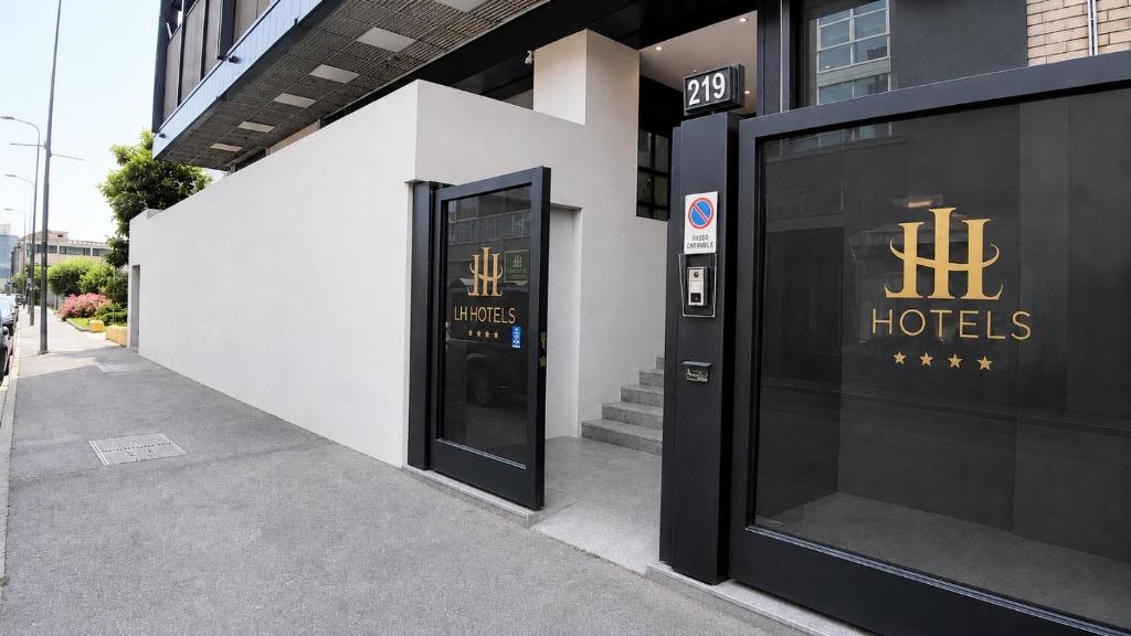 a building with a door to a hotel at Lh HOTELS in Milan