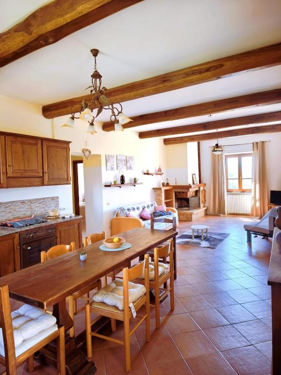 Casale Caserinzio - Villa con piscina panoramica