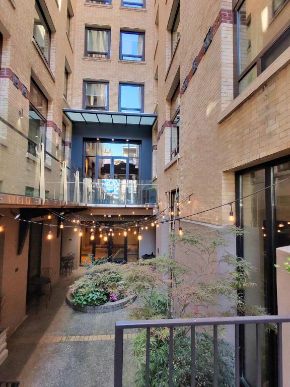 The Mark Spencer Hotel - 