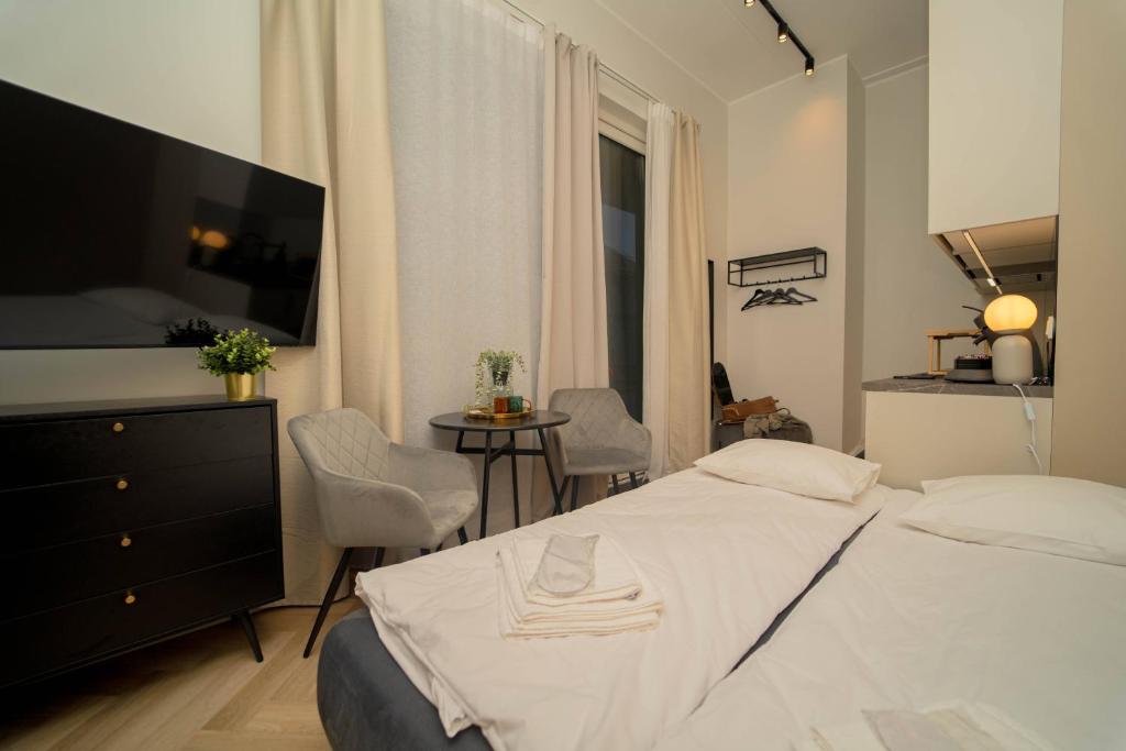Luise Luxe Suites – 11