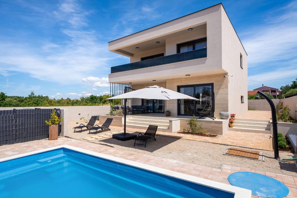 My Dalmatia - Villa Meli with private heated pool