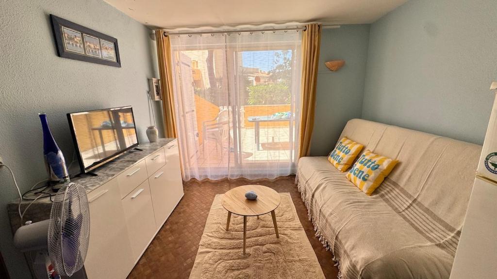 Studio Rez de jardin, à 5 min des plages