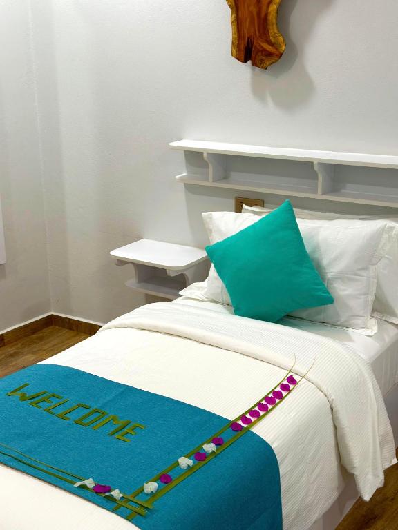 Island Luxury Dive Hotel - Fulhadhoo - View 18